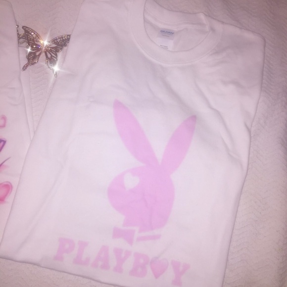 Playb❤y Bunny Heart Y2K 2000s Tee - Picture 3 of 5